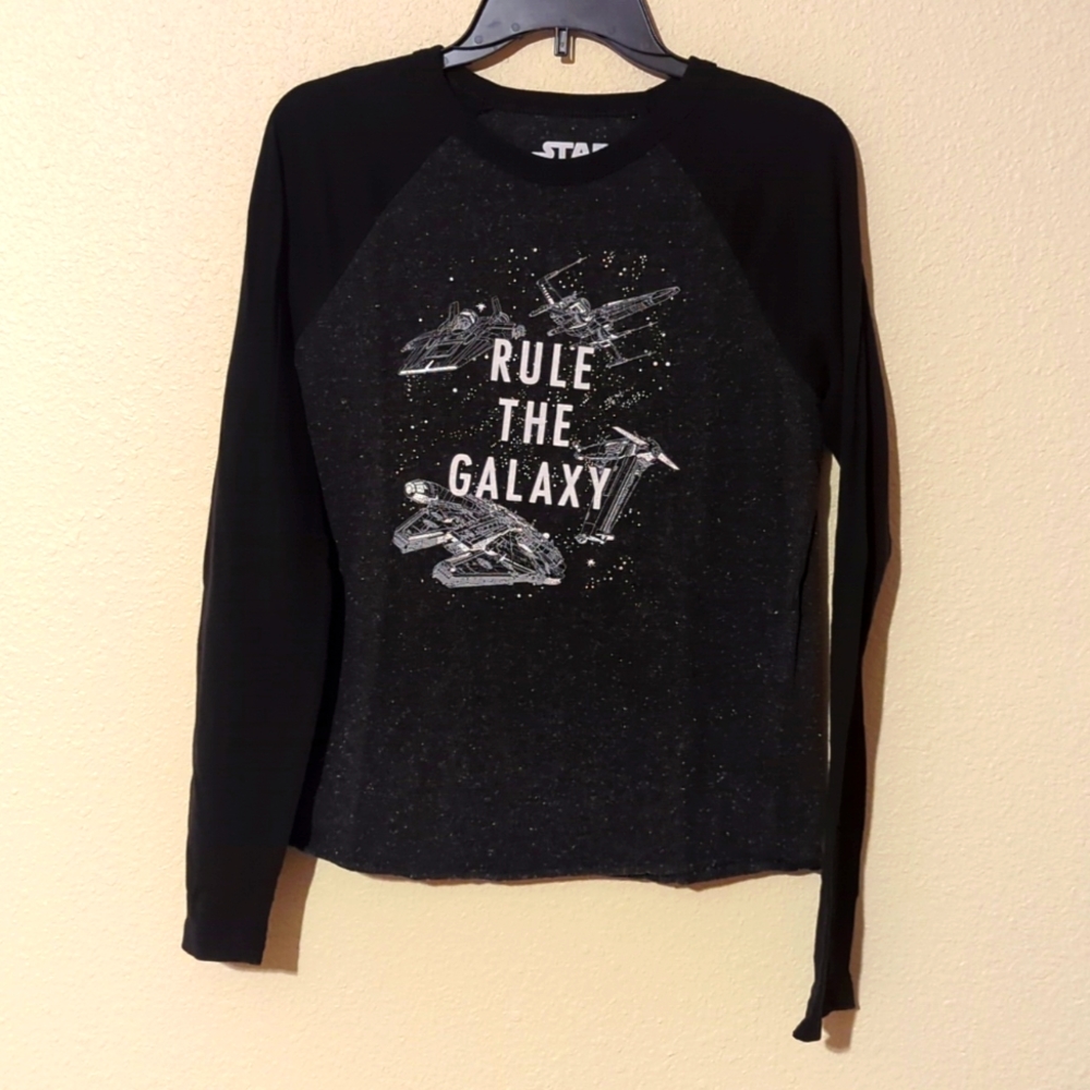 Boy's Star Wars Long Sleeve Black T-shirt. Size XL (18-20). Great Condit…